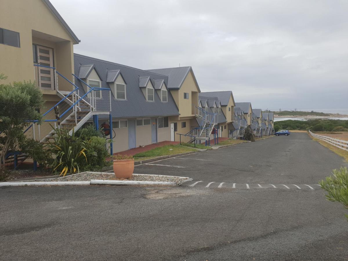 Diamond Island Resort, Restaurant & Bar And Penguin Show Bicheno Exterior photo